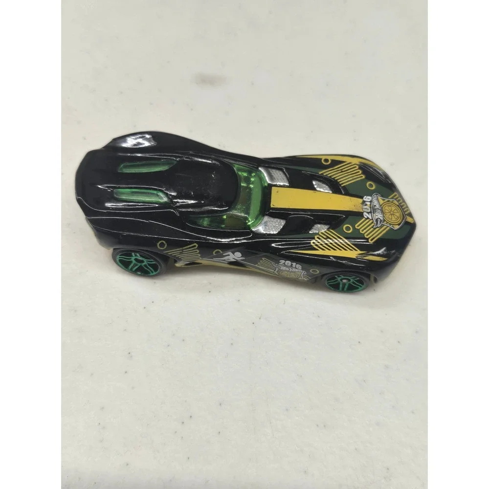 Hot Wheels RD-03 Black‎ Gold 2016 HW Games Rio Olympic Games Diecast Car BDW03